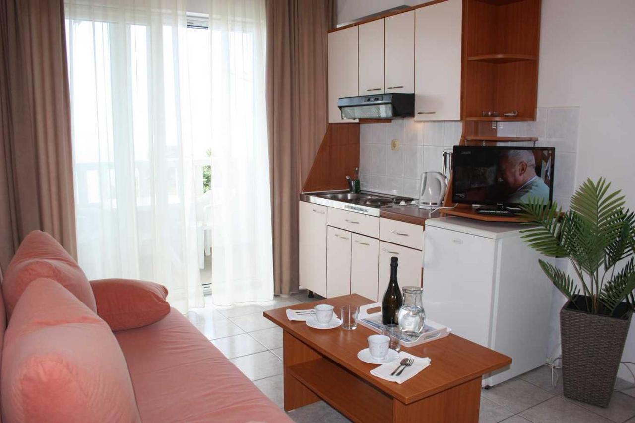 Villa Dvor Apartments Omiš Kültér fotó